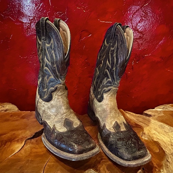 STETSON TOOLED WING-TIP SQUARE COWBOY BOOTS - Picture 1 of 6